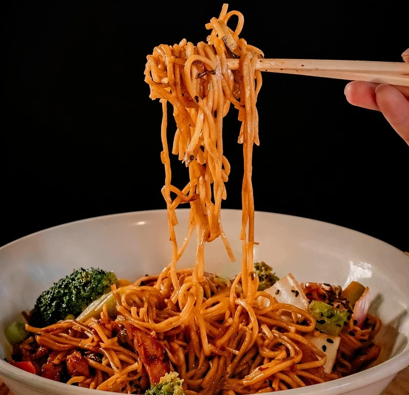 Chow mein noodles with vegetables at Rise & Dine Restaurant